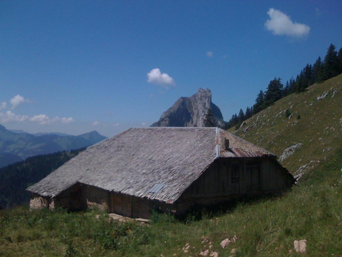 Latitude 47 Chalet Chatel